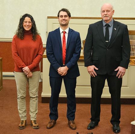 Swearing in New Commissioners
